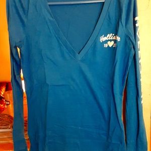 Hollister long sleeve tee sz L